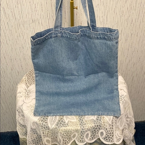 Maurices Denim Tote with Horseshoe and Floral Design Rodeo Shopping & Gym New - Picture 4 of 8